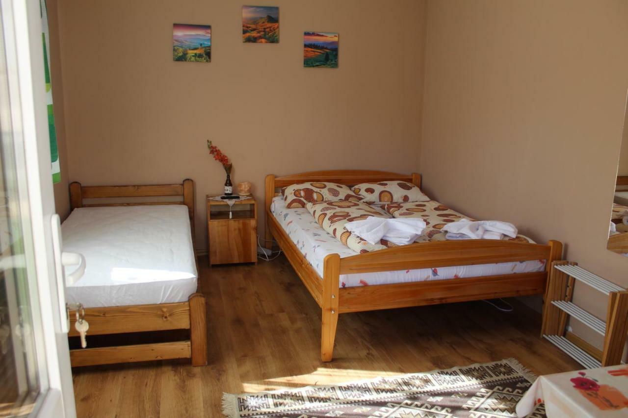 Kovacs Guesthouse Praid Exterior photo